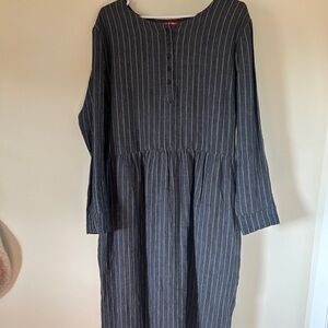 Pyne & Smith No. 12 Midi Dress